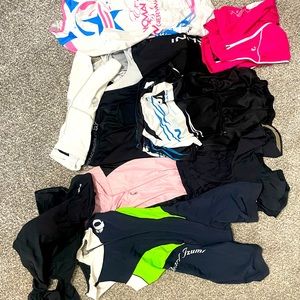 Bundle of women’s cycling / tri suits